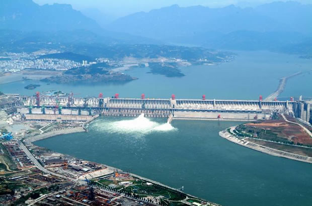 产品名称：长江三峡水利输纽工程